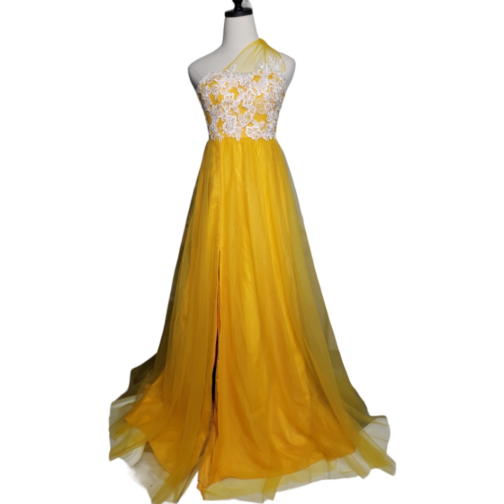 Azazie Ball Gown XS Prom Events Fantasy Fairy Sunflower Tulle Lace One Shoulder